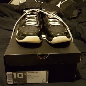 JORDAN  Bct mid workout shoes